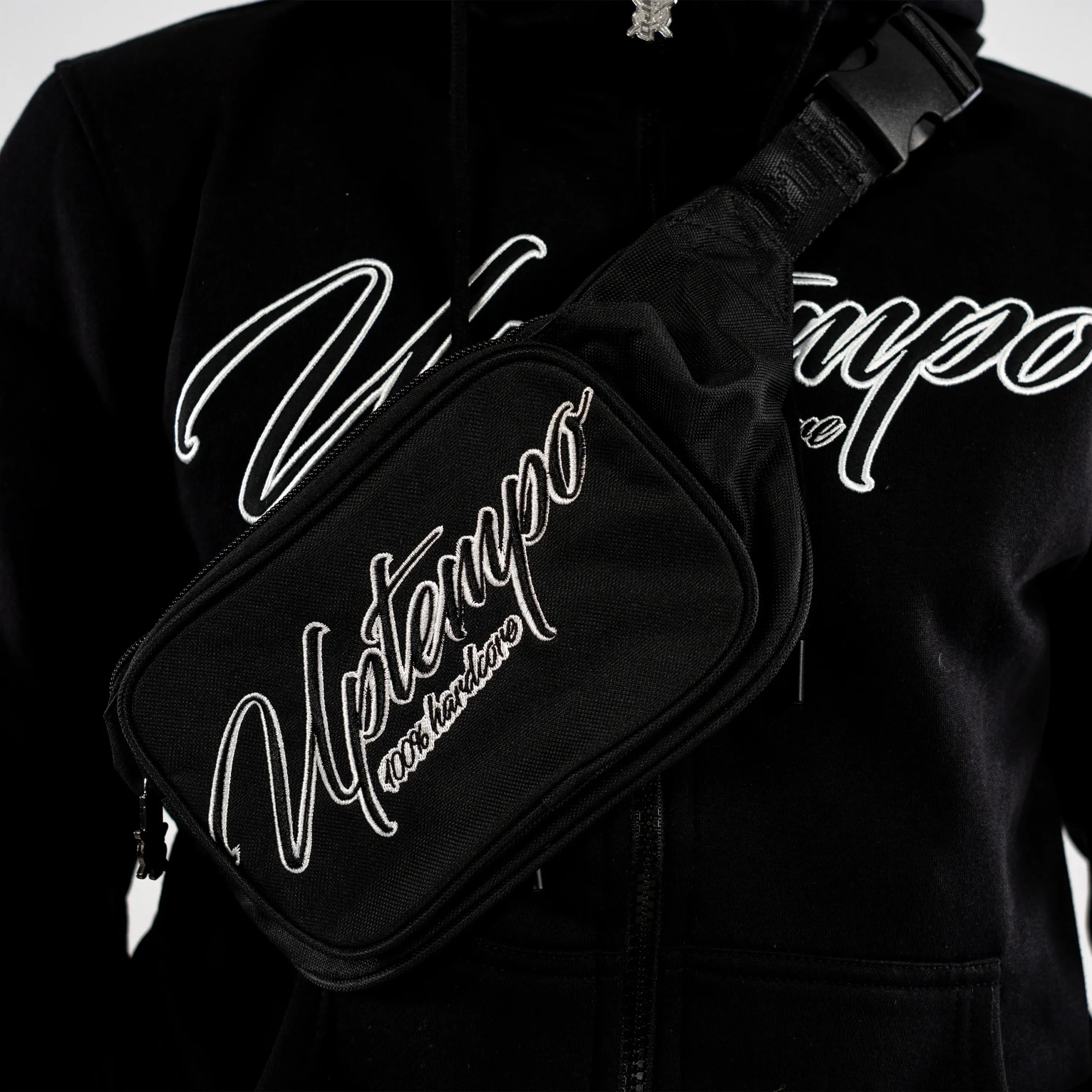 Uptempo Hip Bag Signature - Image 3