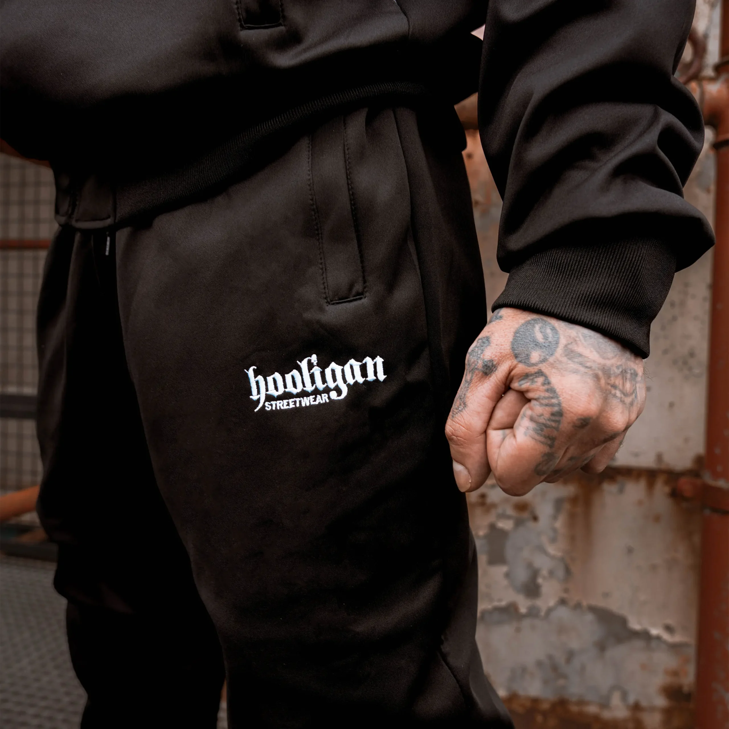 Hooligan Trainingsanzug Home of Football – Bild 10